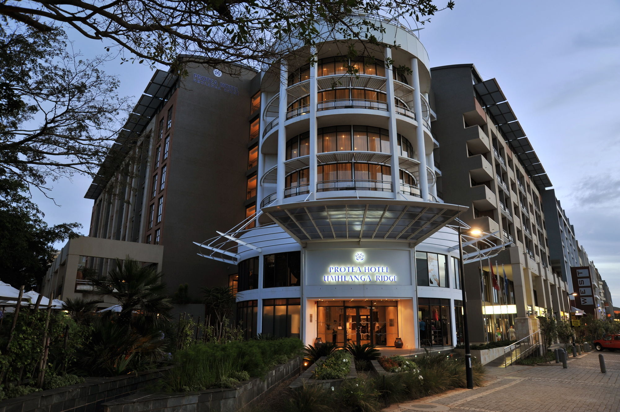 Protea Hotel Fire & Ice! By Marriott Durban Umhlanga Ridge Εξωτερικό φωτογραφία